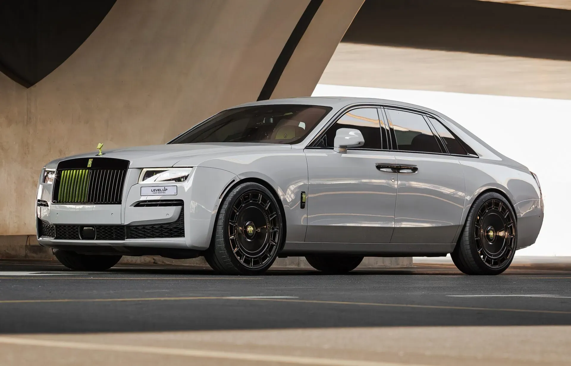 Luxury Car Rental vs Chauffeur Service in Dubai (2026 Guide) | Which Option Is Better?